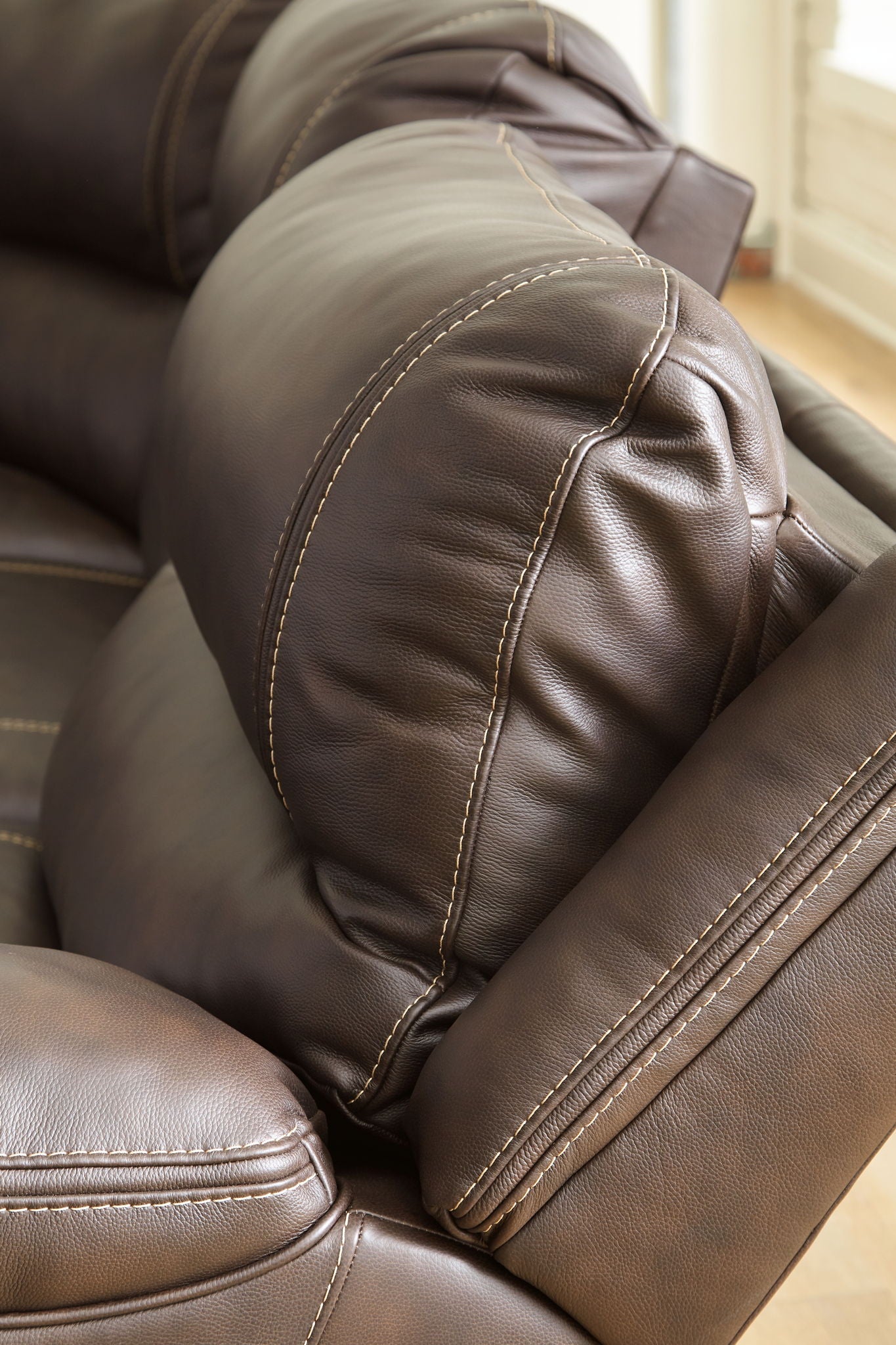 Dunleith - Chocolate - Zero Wall Recliner w/PWR HDRST
