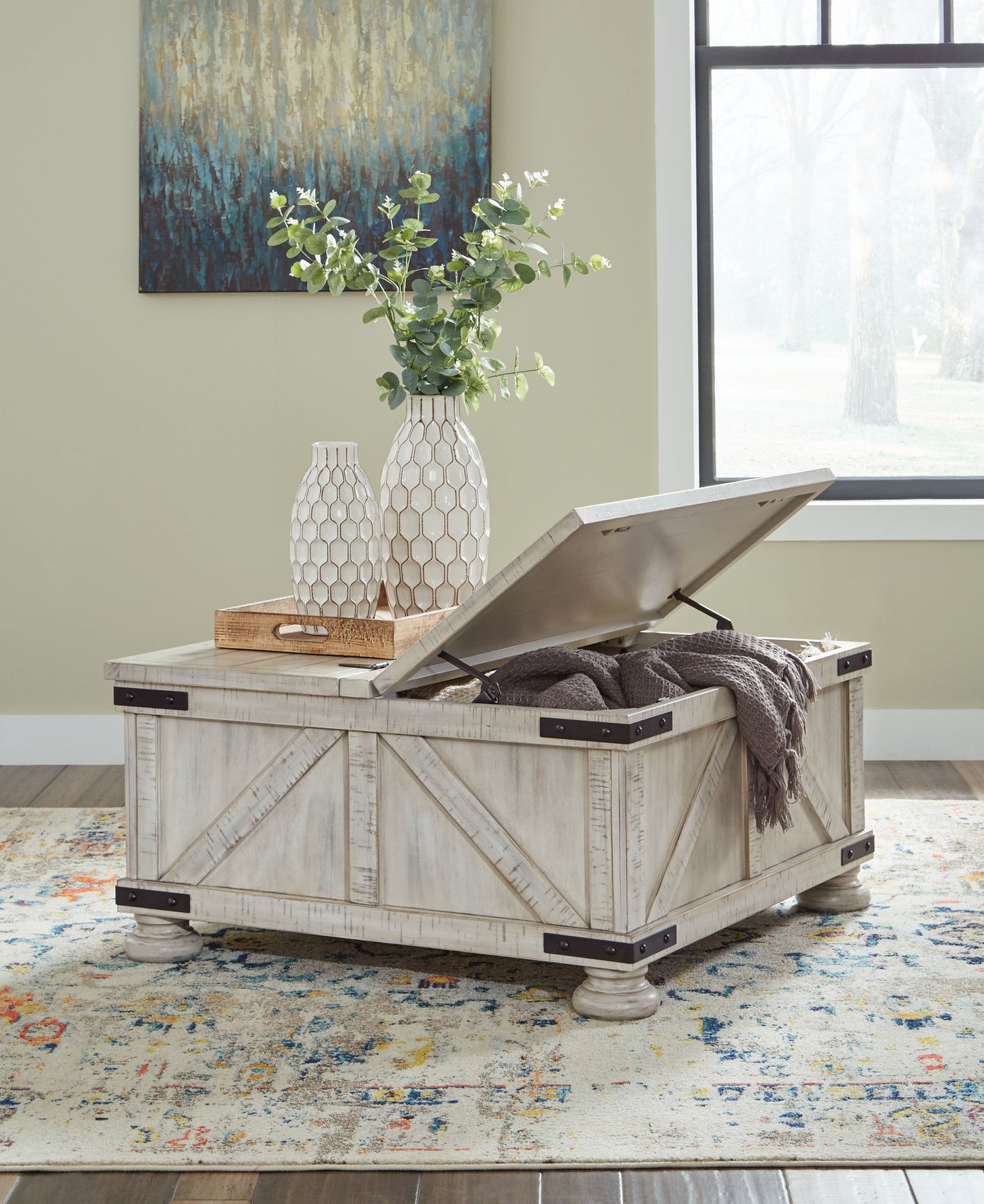 Carynhurst - Whitewash - Cocktail Table with Storage