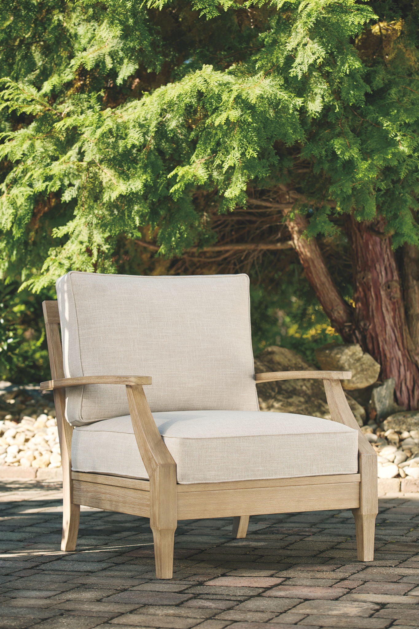 Clare View - Beige - Lounge Chair w/Cushion