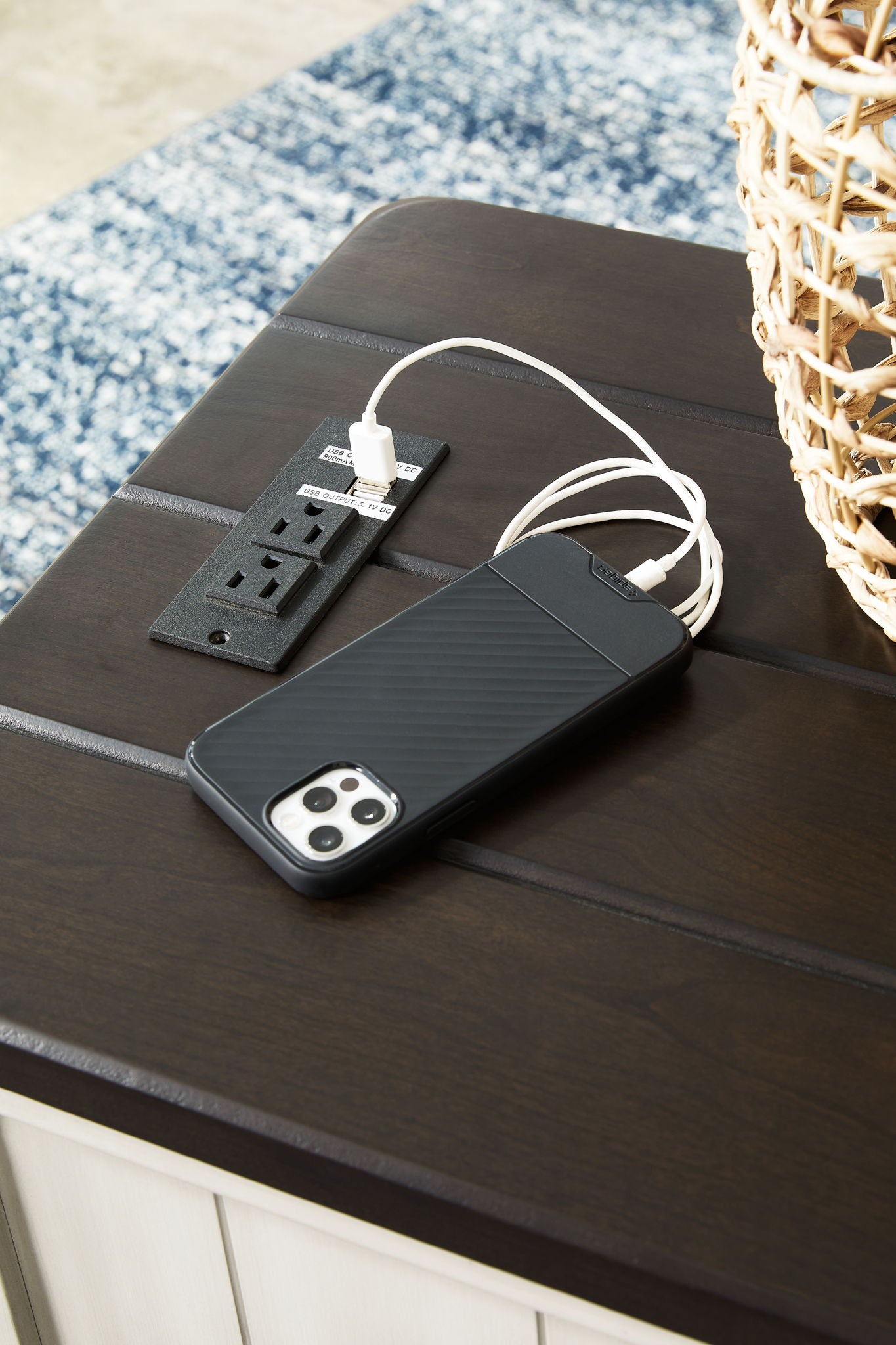 Darborn - Chair Side End Table - Gray / Brown