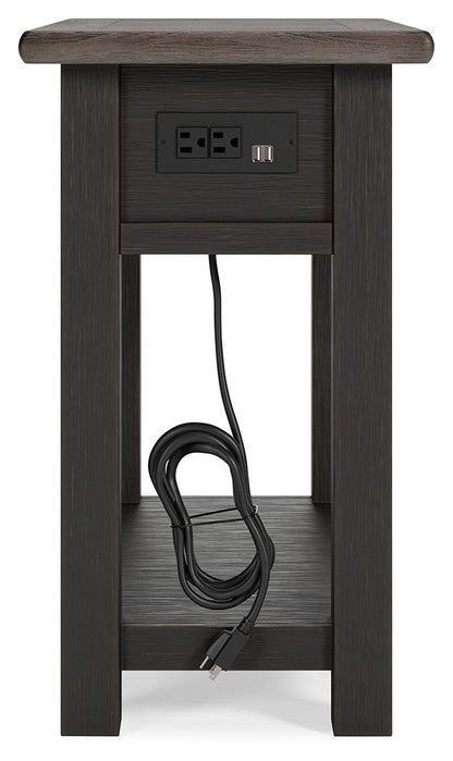 Tyler Creek - Black / Gray - Chair Side End Table