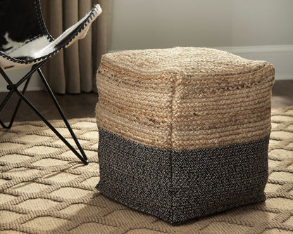 Sweed Valley - Rectangular - Pouf